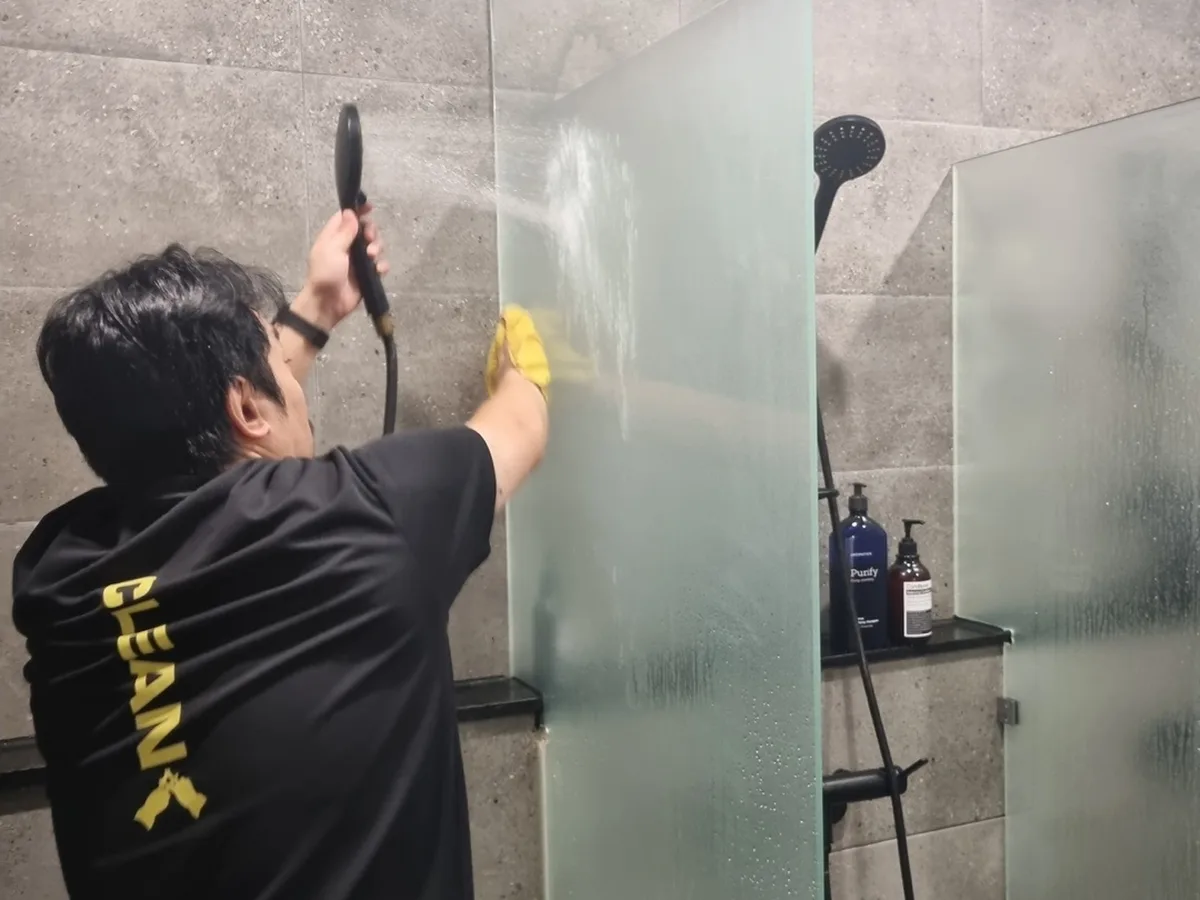예천군 유천면 건물 세면대·파우더룸 바닥 위생청소 사례 - 행진크린